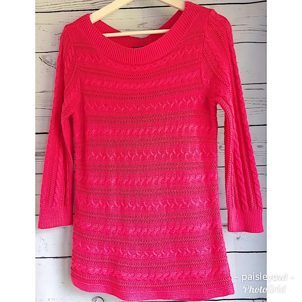 CHAPS Round Neck Cable Knit Pink Sweater